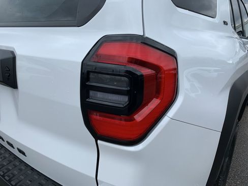 Used 2025 Toyota 4Runner SR5 image 30