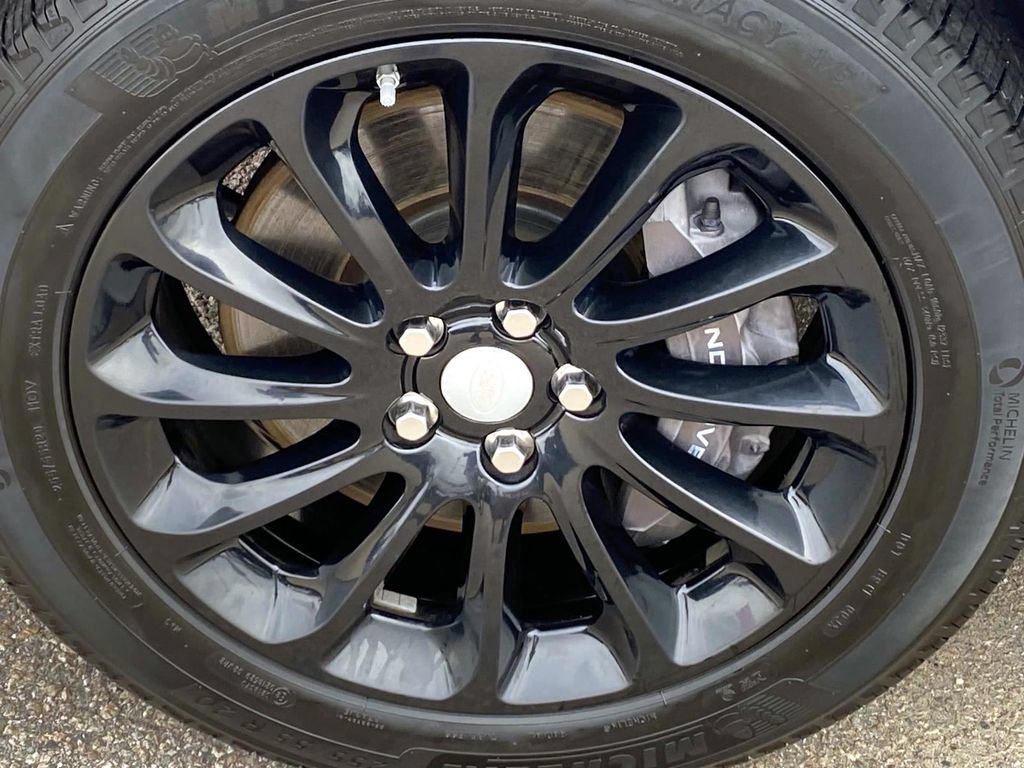Used 2019 Land Rover Range Rover HSE AWD/4WD image 28