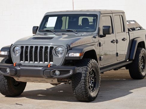 Used 2021 Jeep Gladiator Mojave AWD/4WD image 46