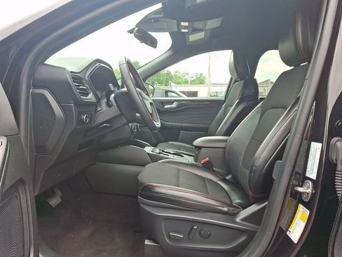 Used 2025 Ford Escape ST-Line Select AWD/4WD image 16