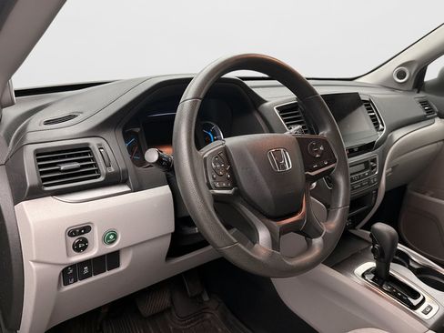 Used 2020 Honda Pilot EX image 7