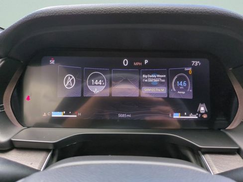 Used 2025 Jeep Grand Cherokee L Limited w/ Black Appearance Package image 16