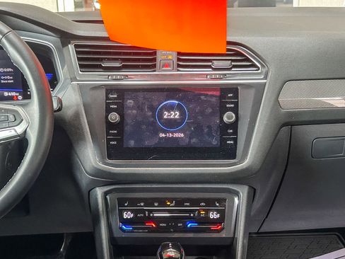 Used 2023 Volkswagen Tiguan SE image 13