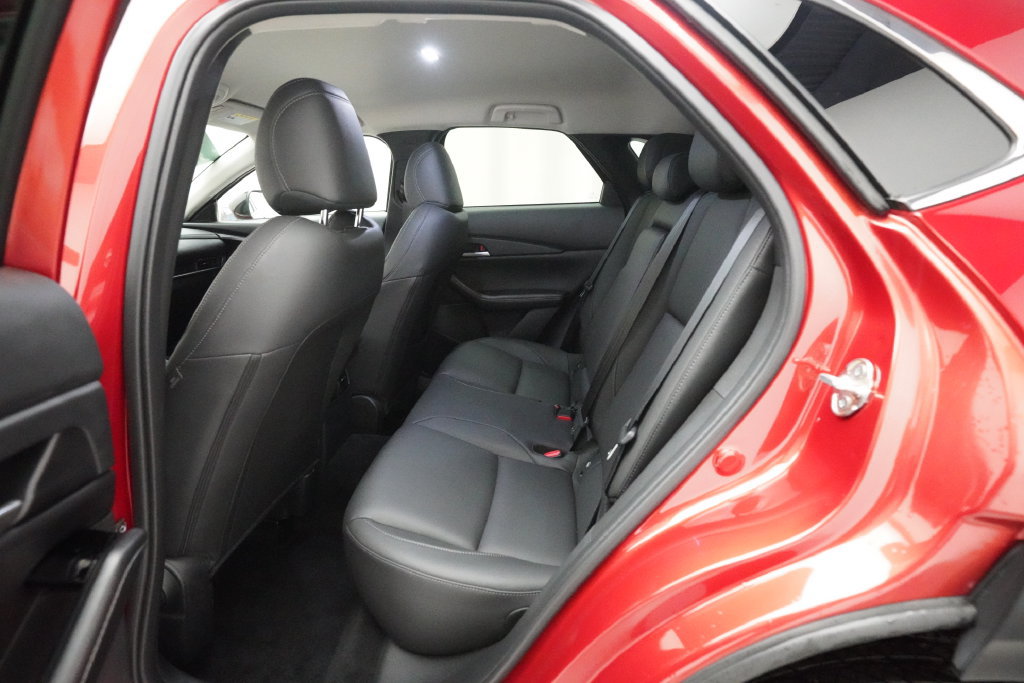 Certified 2025 MAZDA CX-30 AWD 2.5 S w/ Select Sport Pkg image 15