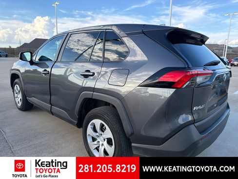 Certified 2025 Toyota RAV4 LE AWD/4WD image 6