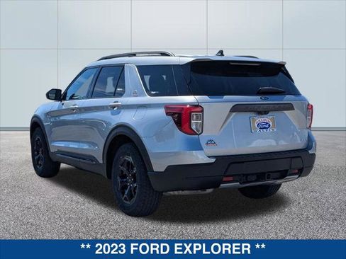 Certified 2023 Ford Explorer Timberline image 3