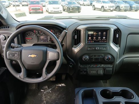 New 2022 Chevrolet Traverse LT w/ LT Premium Package image 7