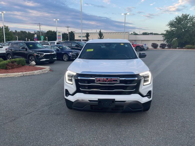Used 2026 GMC Terrain Elevation AWD/4WD image 2
