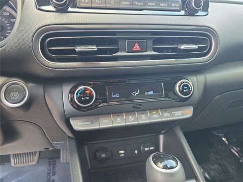 Used 2023 Hyundai Kona SEL w/ Convenience Package FWD image 26