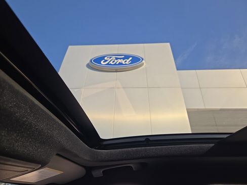 Used 2023 Ford Escape ST-Line Select w/ Tech Pack #2 image 20