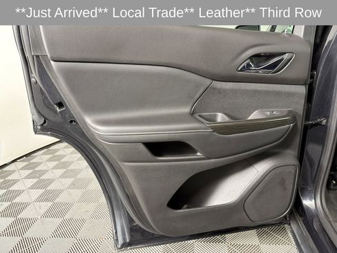 Used 2020 GMC Acadia SLT image 21