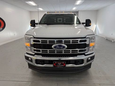 New 2026 Ford F350 XL w/ XL Chrome Package image 2