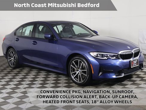 Used 2022 BMW 330i xDrive 330i xDrive w/ Convenience Package image 1