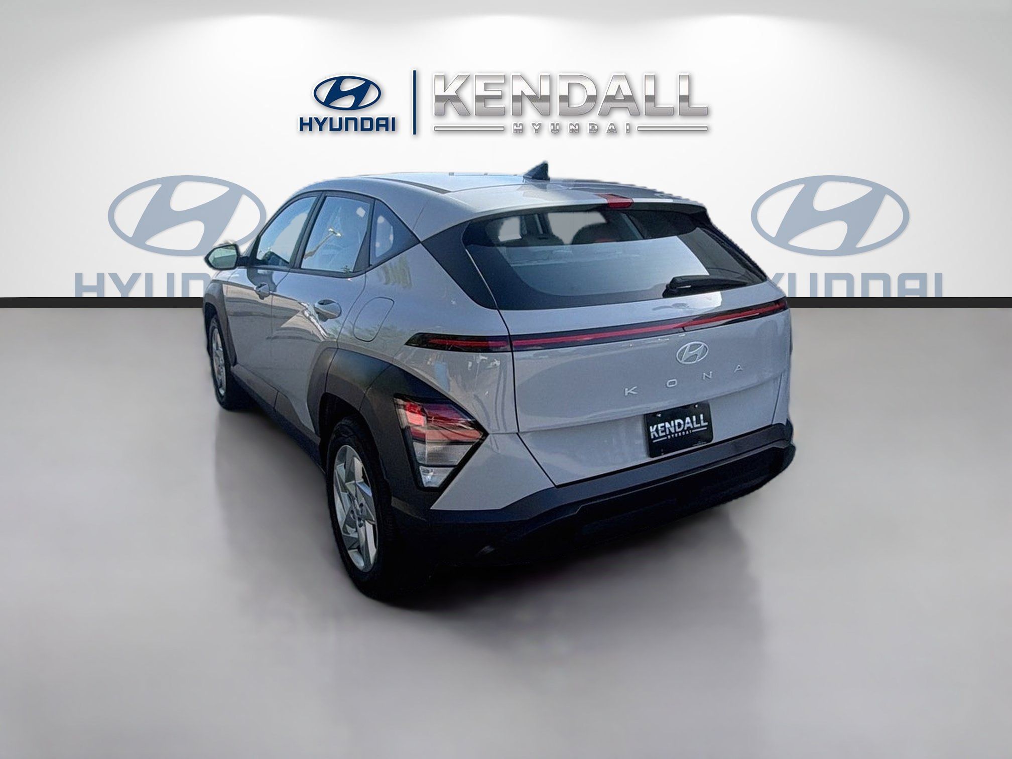 Used 2024 Hyundai Kona SE FWD image 4