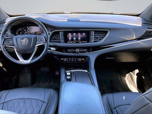 Used 2024 Buick Enclave Avenir w/ Avenir Technology Package AWD/4WD image 17