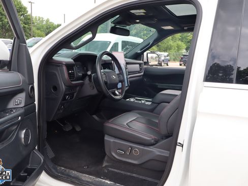 Certified 2024 Ford Expedition Limited AWD/4WD image 25