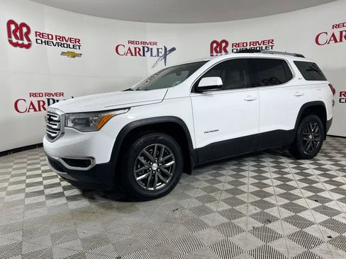 Used 2019 GMC Acadia SLT image 3