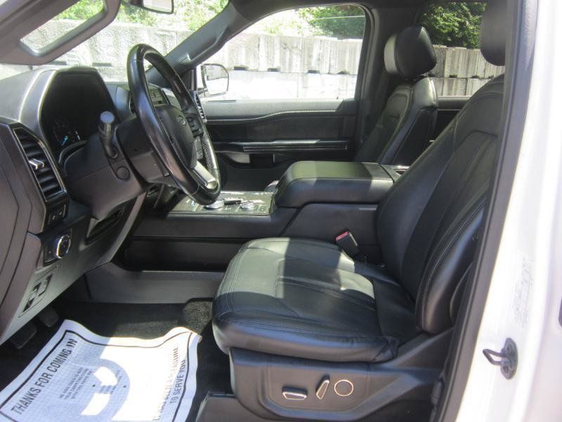 Used 2018 Ford Expedition Max Limited w/ Equipment Group 302A AWD/4WD image 6