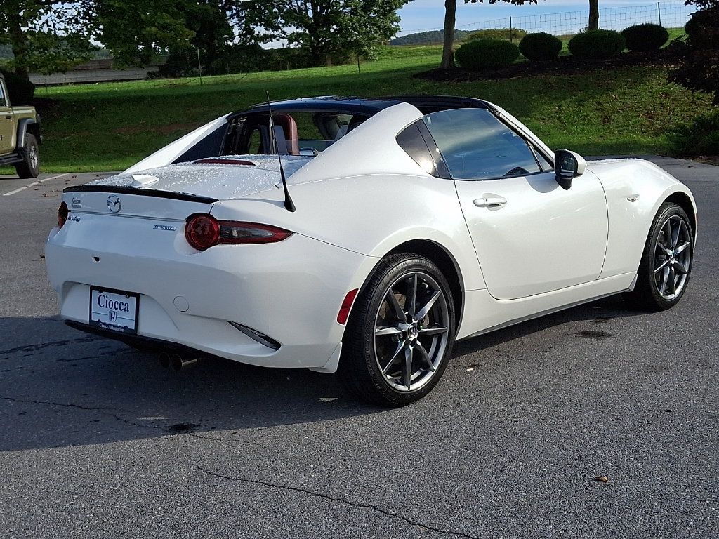 Used 2020 MAZDA MX-5 Miata RF Grand Touring RWD image 10