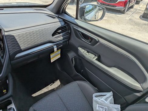 New 2026 Subaru Forester Premium AWD/4WD image 17