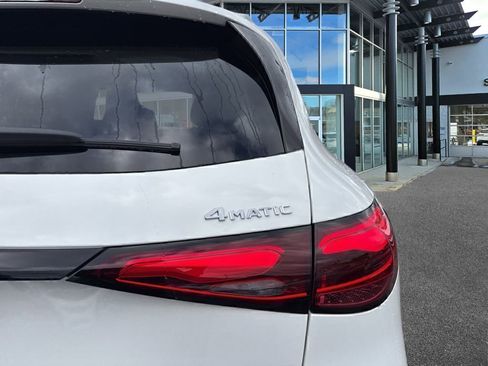 New 2026 Mercedes-Benz GLC 300 4MATIC image 8