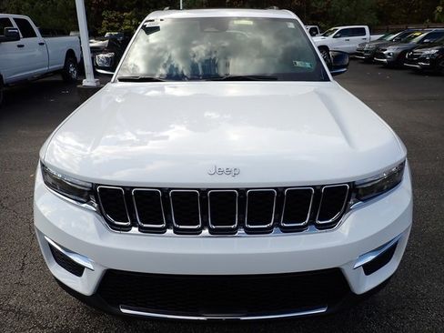 New 2025 Jeep Grand Cherokee Limited w/ MOPAR Finishing Package image 10