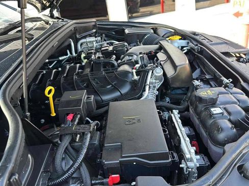 Used 2025 Dodge Durango GT RWD image 36