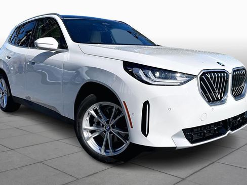 Certified 2025 BMW X3 xDrive30i image 2