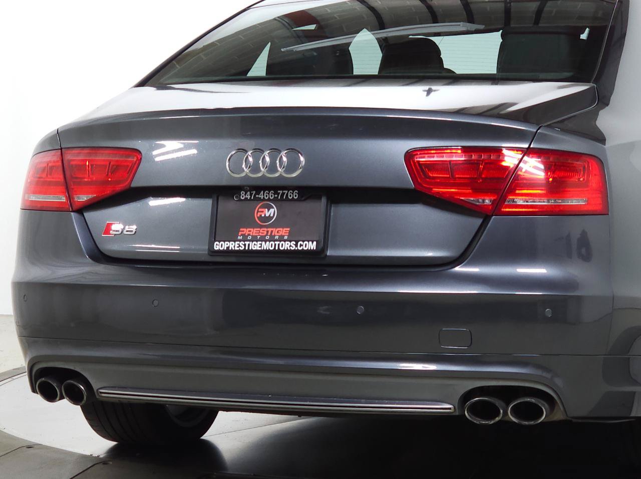 Used 2014 Audi S8 w/ Full Leather Package AWD/4WD image 8