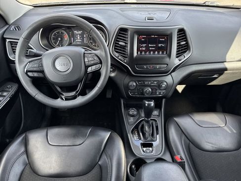 Certified 2021 Jeep Cherokee Latitude Plus image 9