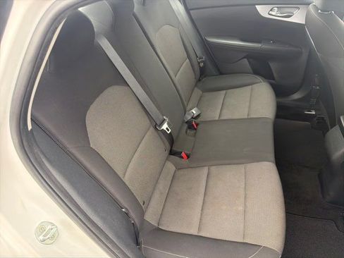 Used 2022 Kia Forte LXS image 26