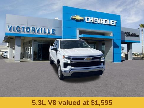 Used 2025 Chevrolet Silverado 1500 LT RWD image 3