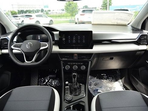 New 2025 Volkswagen Taos S image 7