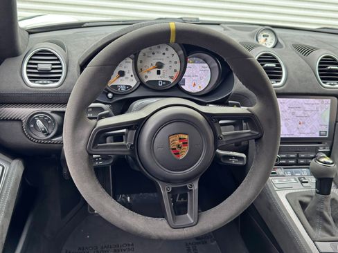 Used 2024 Porsche 718 Cayman GT4 RS w/ Weissach Package RWD image 21