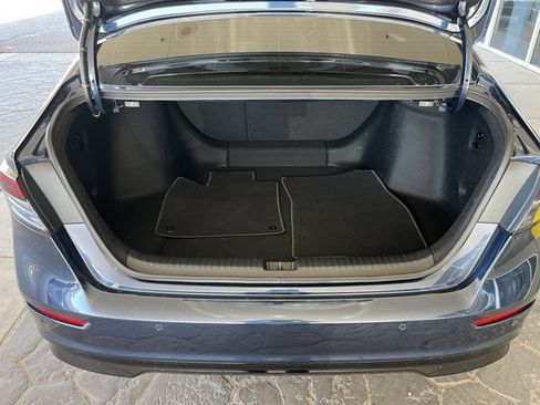 Used 2025 Honda Accord Touring image 22