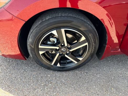 Certified 2024 Nissan Sentra SV FWD image 12