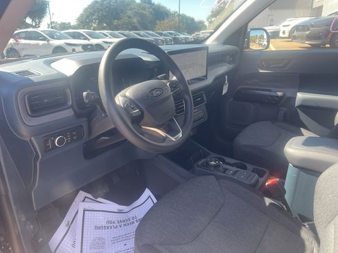 New 2025 Ford Maverick XLT w/ Black Appearance Package image 12