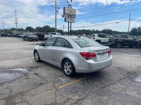 Used 2016 Chevrolet Cruze LT FWD image 6