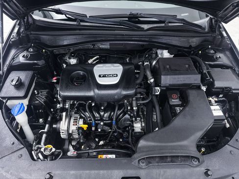 Used 2020 Kia Optima Premium image 11