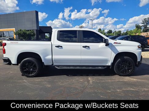 Used 2022 Chevrolet Silverado 1500 LT Trail Boss w/ Bed Protection Package AWD/4WD image 3