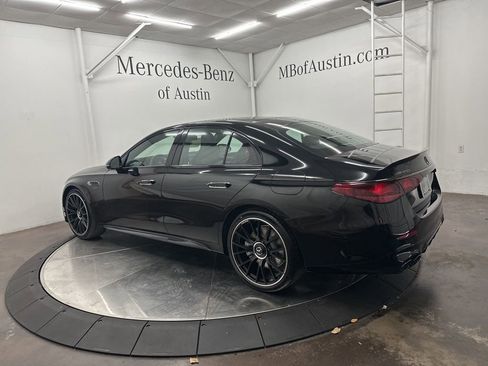 New 2026 Mercedes-Benz E 53 AMG e 4MATIC Sedan image 5