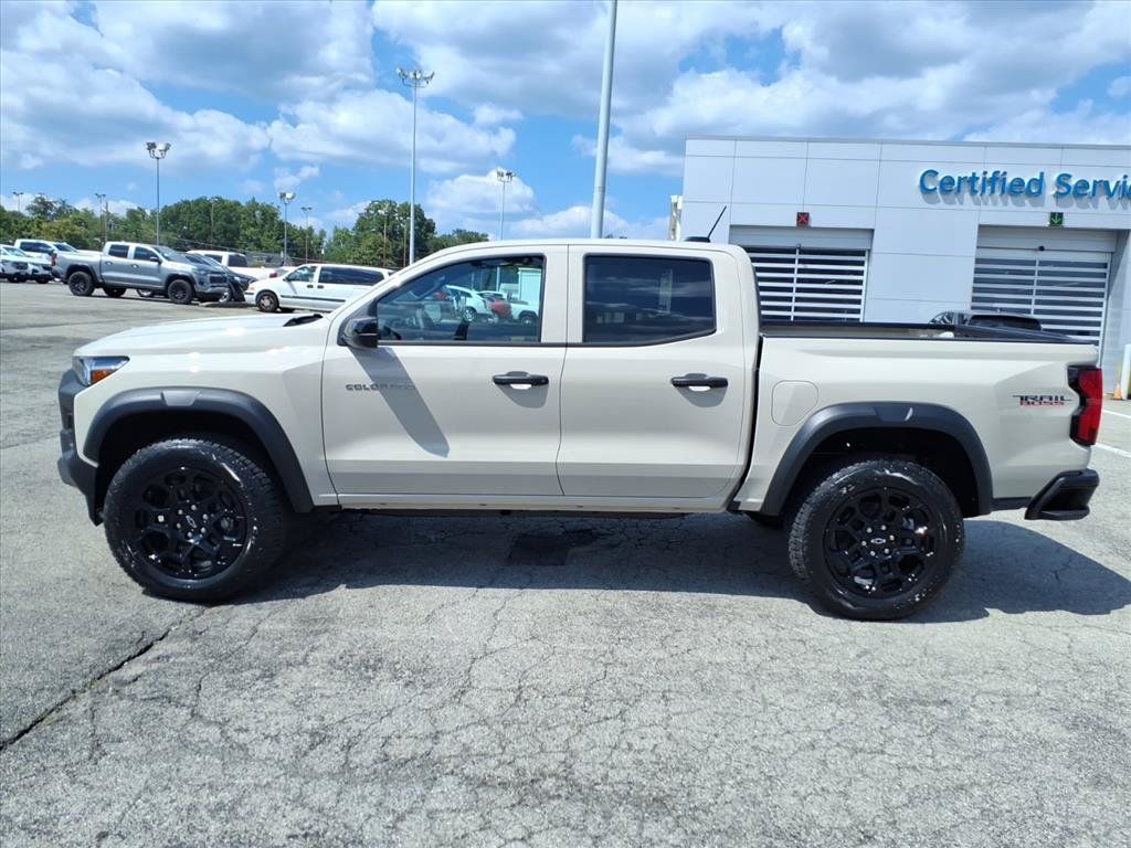 New 2026 Chevrolet Colorado Trail Boss AWD/4WD image 6