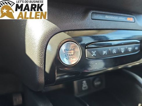 Used 2024 Ford Escape Platinum AWD/4WD image 17