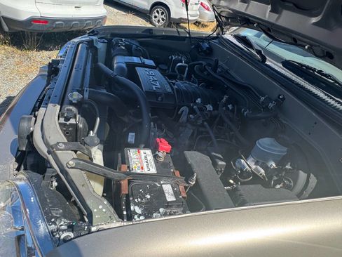 Used 2007 Toyota Sequoia SR5 image 31