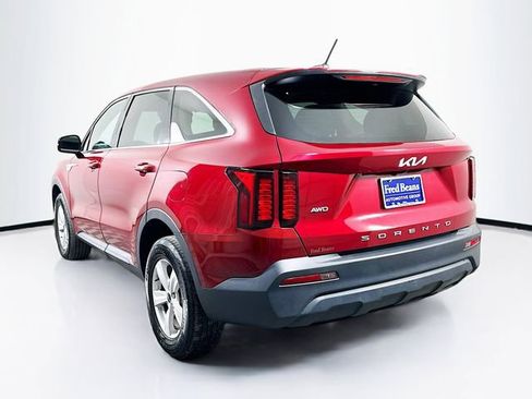 Used 2022 Kia Sorento LX image 6