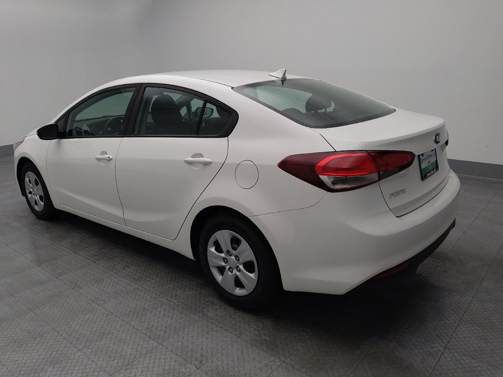 Used 2018 Kia Forte LX FWD image 5