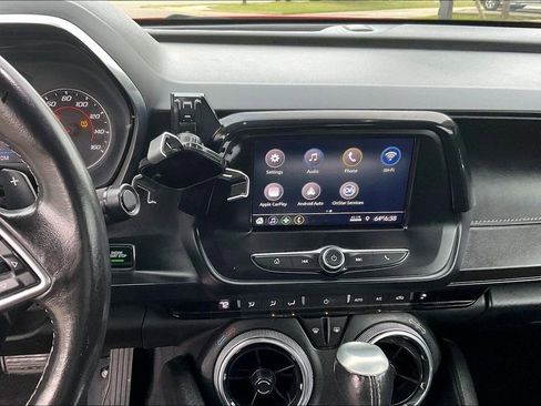 Used 2020 Chevrolet Camaro LT RWD image 6