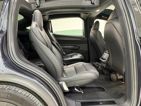 Used 2023 Tesla Model X Plaid AWD/4WD image 22