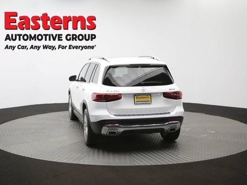 Used 2021 Mercedes-Benz GLB 250 4MATIC w/ Premium Package image 39
