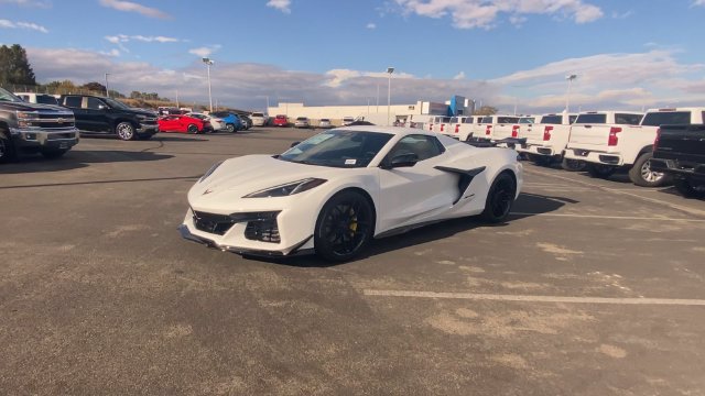 New 2026 Chevrolet Corvette Z06 RWD image 4